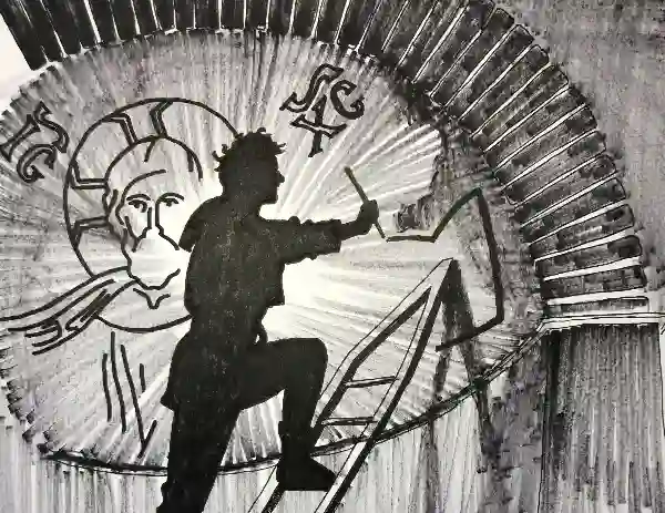 ein Arbeiter auf der Leiter malt einen Pantokrator in einer Apsis